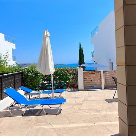 3 Bedroom Seaview Villa Direct In Coral Bay With Pool エクステリア 写真