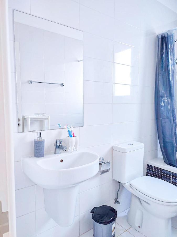 3 Bedroom Seaview Villa Direct In Coral Bay With Pool エクステリア 写真