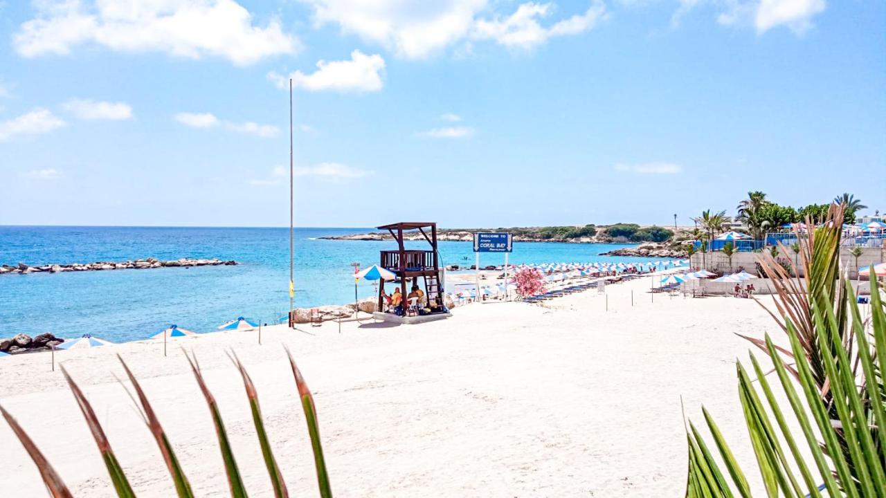 3 Bedroom Seaview Villa Direct In Coral Bay With Pool エクステリア 写真