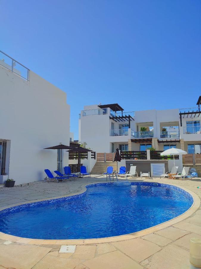 3 Bedroom Seaview Villa Direct In Coral Bay With Pool エクステリア 写真